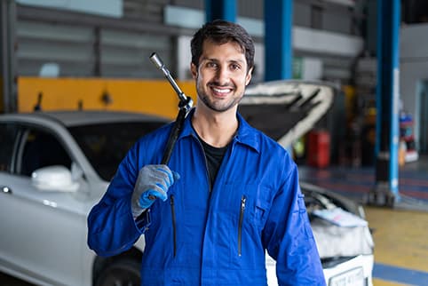 Servicios - Servicio automotriz profesional en Salfa Sur